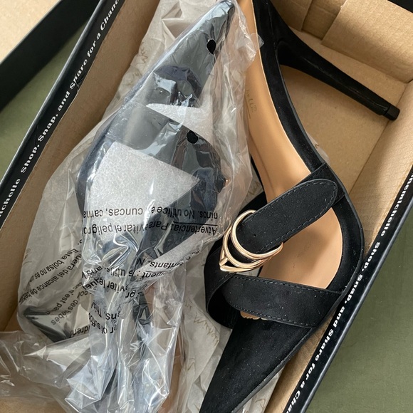 Anne Michelle Black Buckle High Heels - Picture 3 of 4